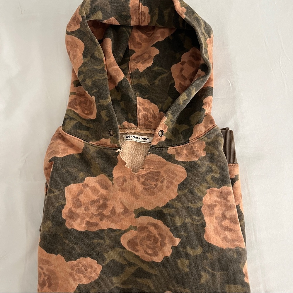 Free People Its A Vibe Printed Hoodie Sz M Floral Distressed Oversized Boho